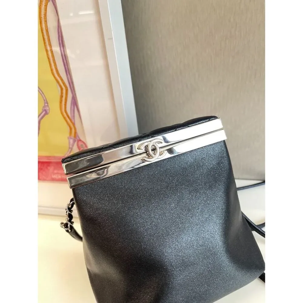 Chanel Women Pre-Loved Bag Very Good Condition
